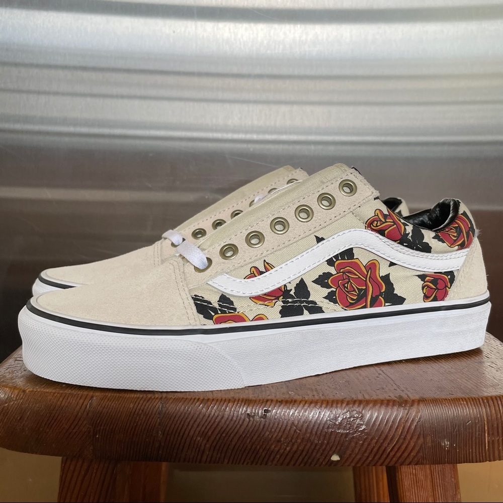 Vans Mary Rand Old Skool Low Tops Turtledove Roses